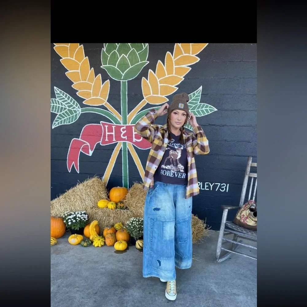 Magnolia Pearl Dagny wide leg denim jeans *Rare find* - Picture 3 of 6